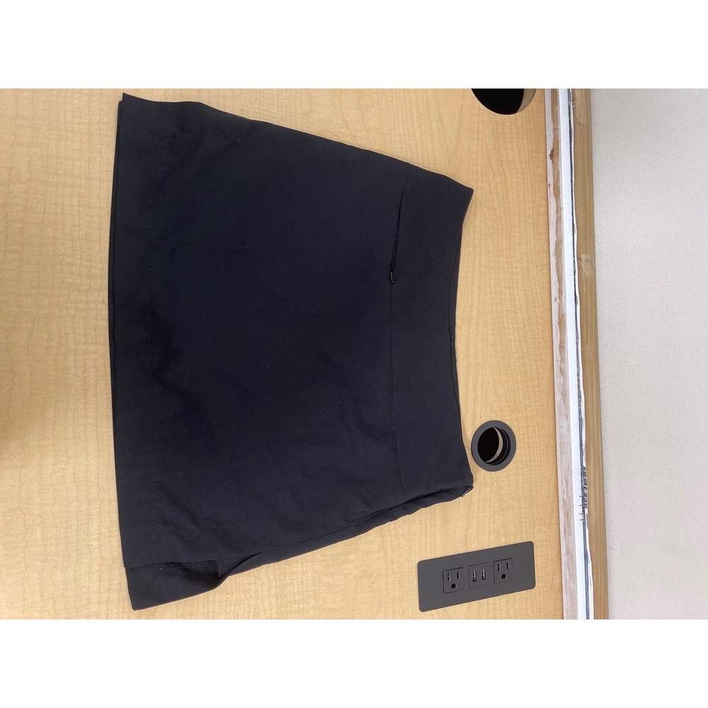 Smallwood's Yachtwear Black Performance Skort Size 2L Side Zip Active Mini Skirt